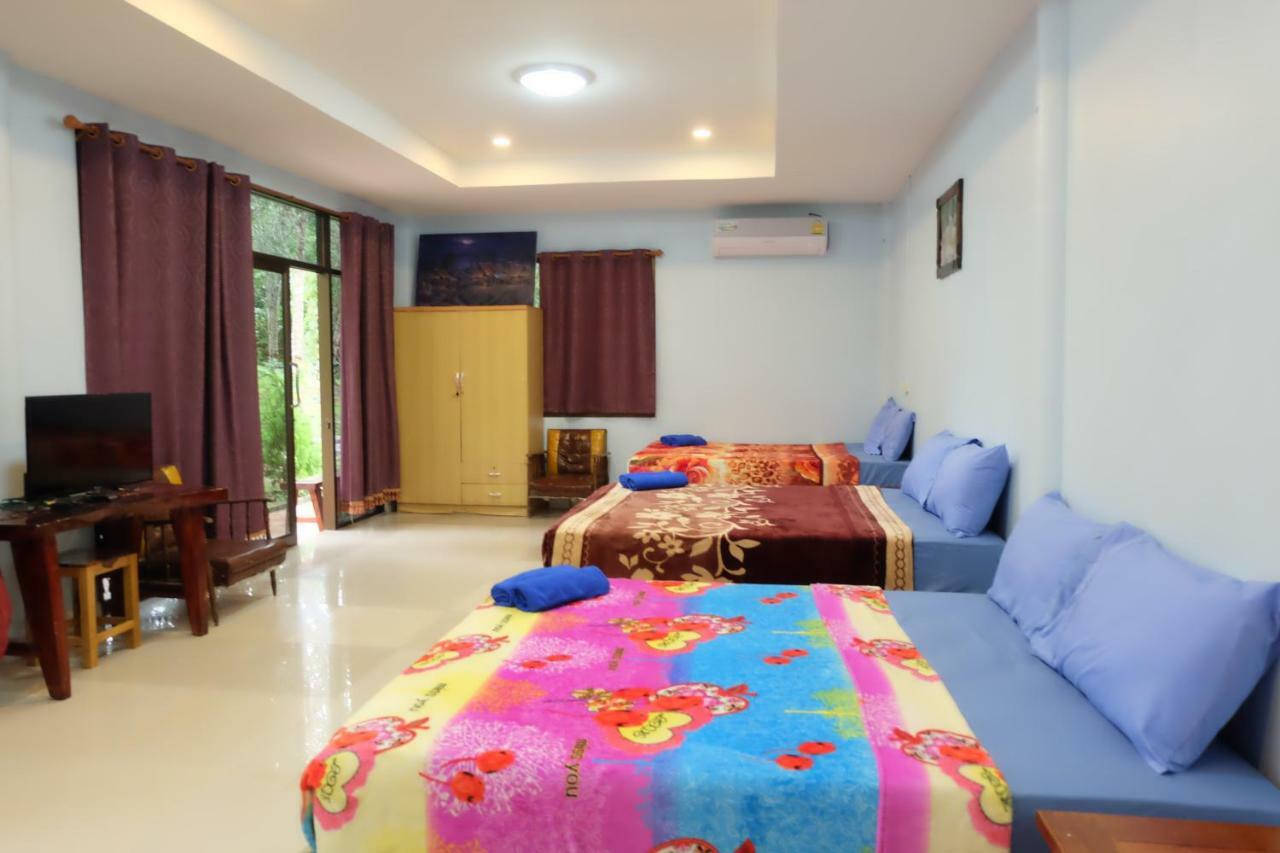 Tararin Hindad Hot Spring Resort Thong Pha Phum Exterior photo